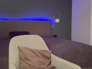 KristalNight's Live Sex Cam Show