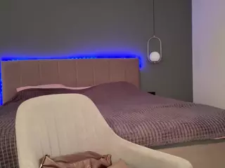 KristalNight's Live Sex Cam Show
