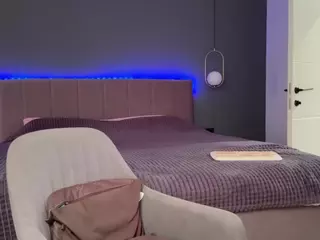 KristalNight's Live Sex Cam Show
