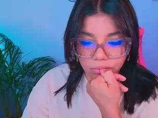 Ashleey18's Live Sex Cam Show