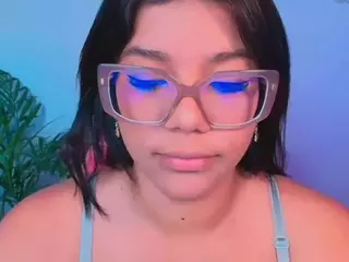 Ashleey18's Live Sex Cam Show