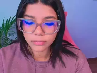 Ashleey18's Live Sex Cam Show