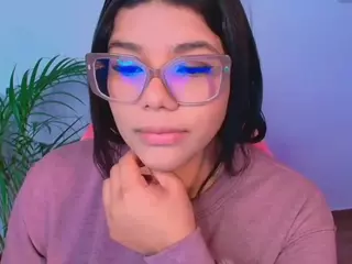 Ashleey18's Live Sex Cam Show