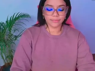 Ashleey18's Live Sex Cam Show