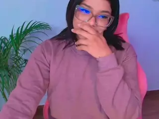 Ashleey18's Live Sex Cam Show