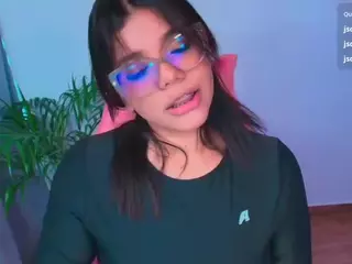 Ashleey18's Live Sex Cam Show