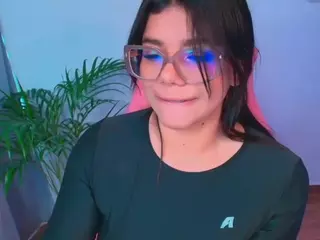 Ashleey18's Live Sex Cam Show