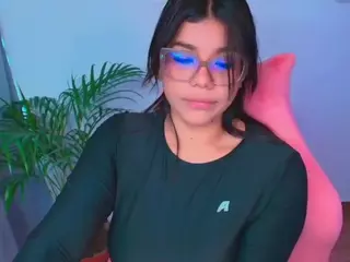 Ashleey18's Live Sex Cam Show