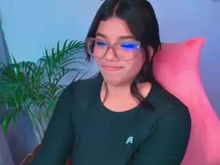 Ashleey18's Live Sex Cam Show