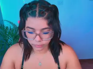 Ashleey18's Live Sex Cam Show