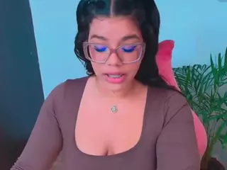 Ashleey18's Live Sex Cam Show
