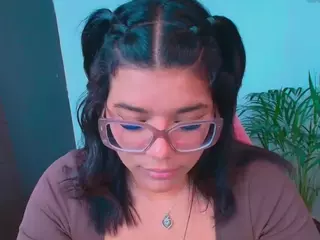 Ashleey18's Live Sex Cam Show