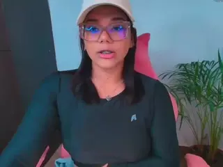 Ashleey18's Live Sex Cam Show
