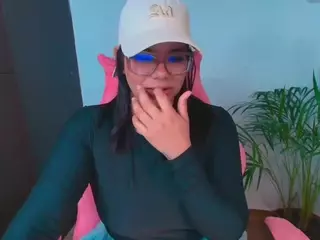 Ashleey18's Live Sex Cam Show