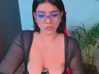 Ashleey18's Live Sex Cam Show