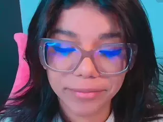 Ashleey18's Live Sex Cam Show