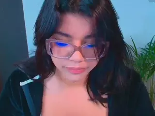 Ashleey18's Live Sex Cam Show