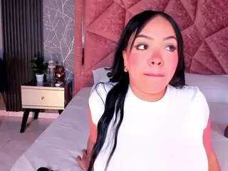 Naomi Prada's Live Sex Cam Show