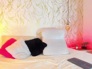 NATALIE-PARKER's Live Sex Cam Show