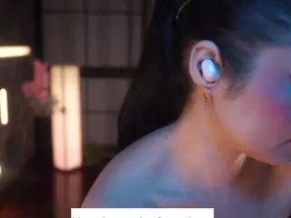 Alessa Goreng's Live Sex Cam Show