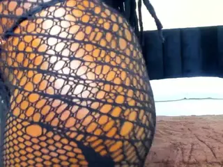 Cutie-bootie's Live Sex Cam Show