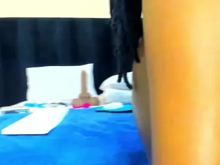 Cutie-bootie's Live Sex Cam Show