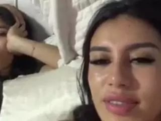 Ale's Live Sex Cam Show