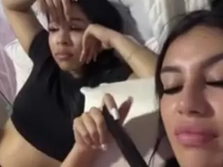 Ale's Live Sex Cam Show