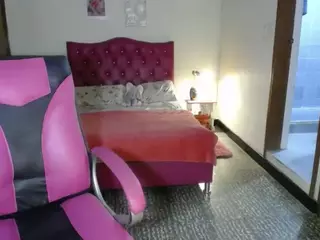 danielle-rose's Live Sex Cam Show