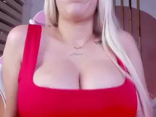 luana-adans's Live Sex Cam Show