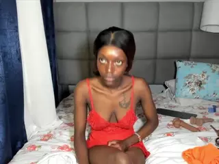 suhailasuu's Live Sex Cam Show