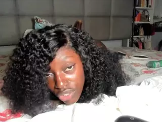 suhailasuu's Live Sex Cam Show
