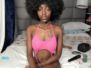suhailasuu's Live Sex Cam Show
