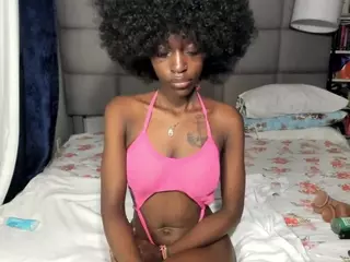 suhailasuu's Live Sex Cam Show