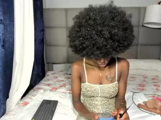 suhailasuu's Live Sex Cam Show