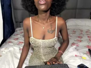 suhailasuu's Live Sex Cam Show