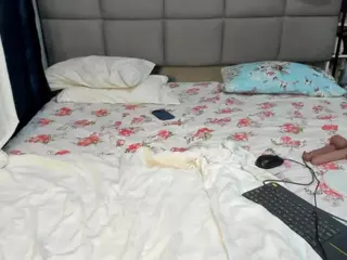 suhailasuu's Live Sex Cam Show