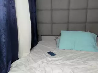 suhailasuu's Live Sex Cam Show