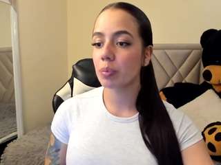 Live cam show with Salome