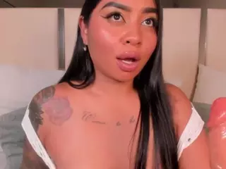 aisha-brown's Live Sex Cam Show