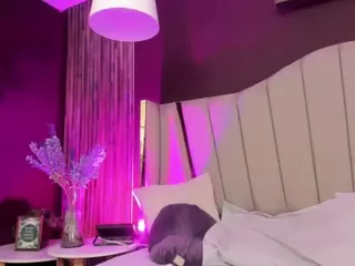 April-bowie's Live Sex Cam Show