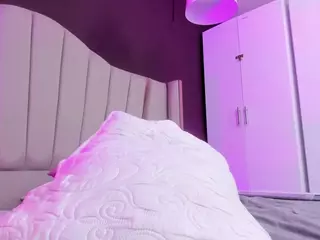 April-bowie's Live Sex Cam Show