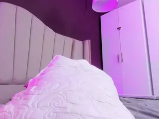April-bowie's Live Sex Cam Show