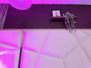 April-bowie's Live Sex Cam Show