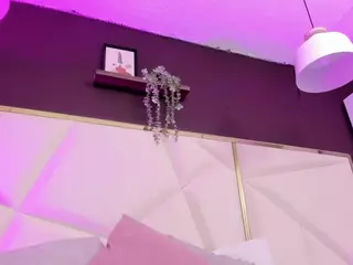 April-bowie's Live Sex Cam Show