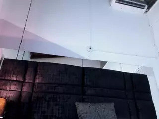 Mia Garcia's Live Sex Cam Show