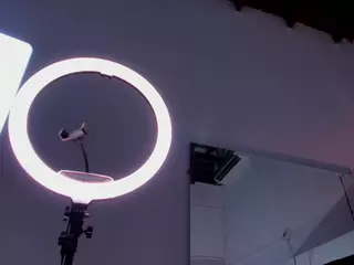 Mia Garcia's Live Sex Cam Show