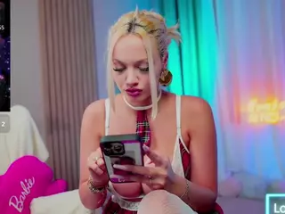 SabrinaJade's Live Sex Cam Show
