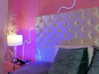 Ely-Maldox's Live Sex Cam Show