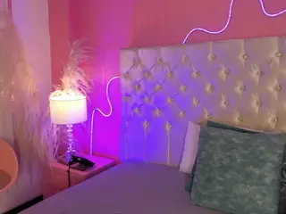 Ely-Maldox's Live Sex Cam Show